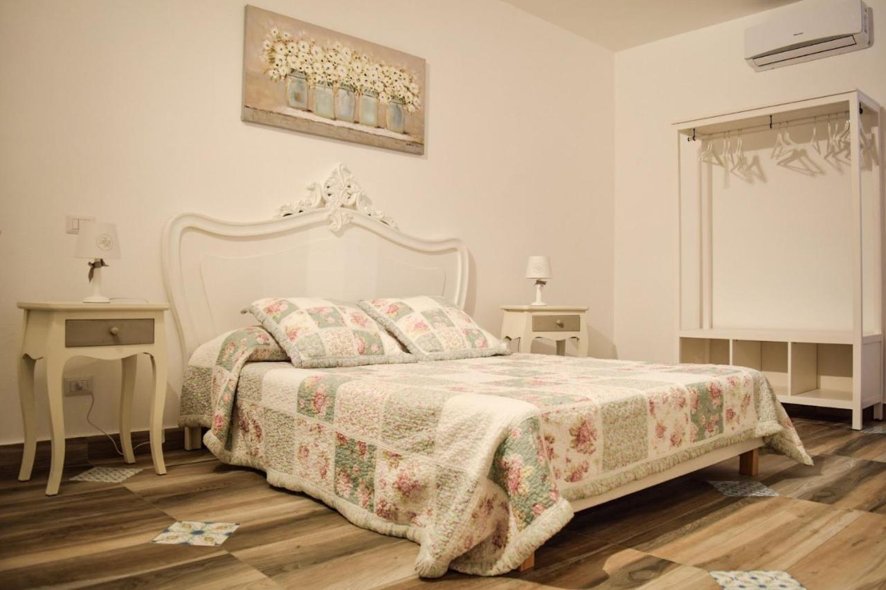 נאפולי Maison La Mitra - Dimore Partenopee מראה חיצוני תמונה